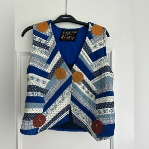 BRASS ARROW Quilted and Beaded Vest by Noel Benedetto Size Small